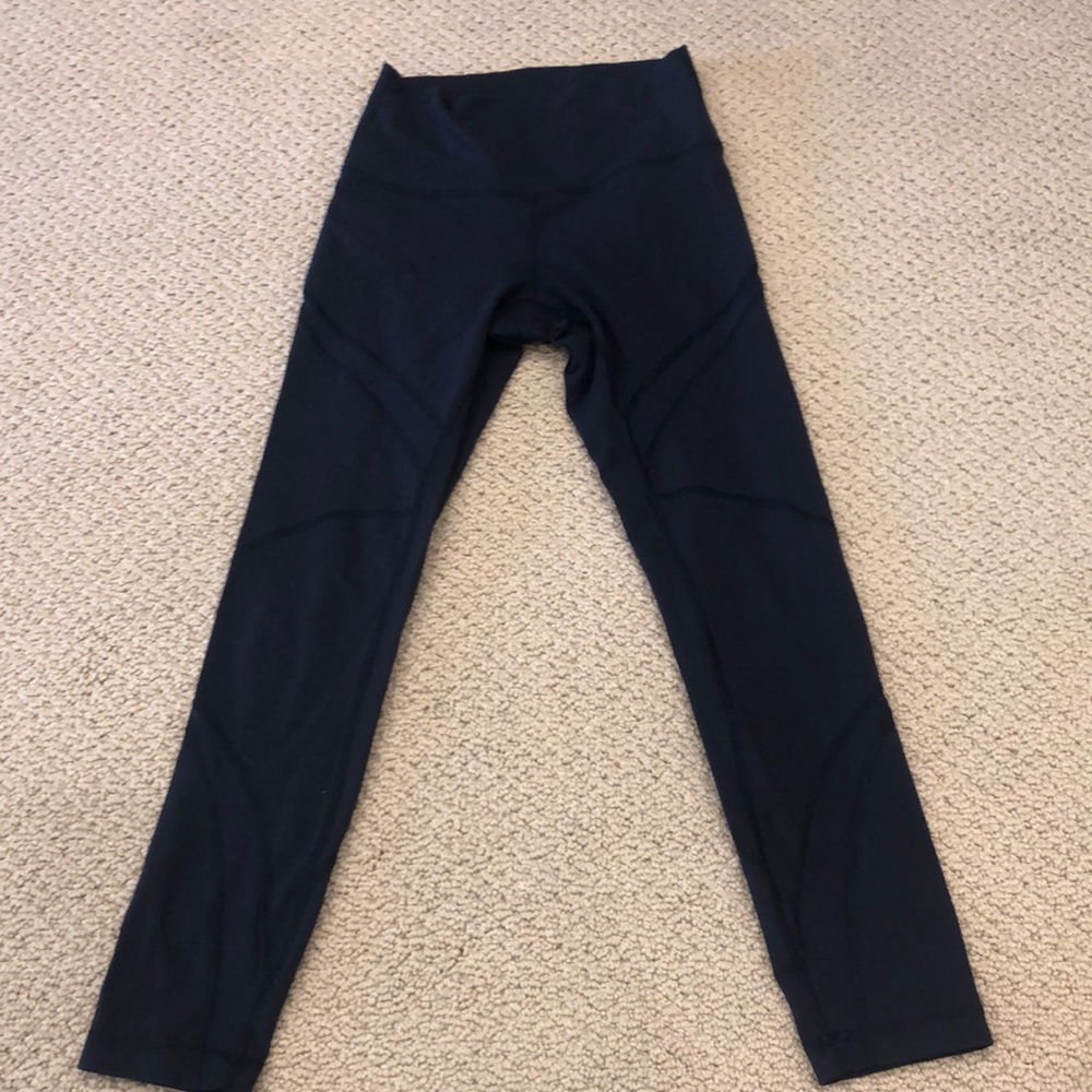 Lululemon Navy mesh leggings